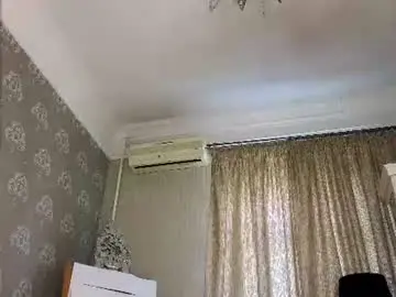 Chaturbate Live Sex Cam of cute_fox_girl