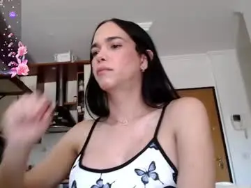 Chaturbate Live Sex of luara_