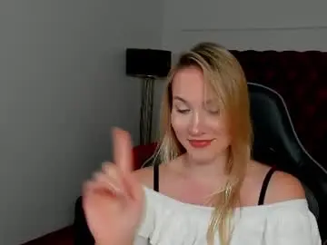Chaturbate Sex Cam of elaravoltage