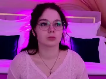 Chaturbate Watch Live Sex Cams of nikaflowers