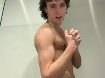 Chaturbate Live Porn of loves_leo
