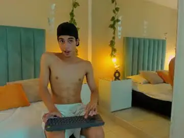 Chaturbate Watch Live Sex Cams of liam_mercurio