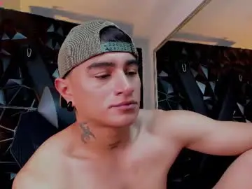 Chaturbate Live Porn of liamdeep_