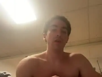 Chaturbate Live Porn of shirtlesshunk15