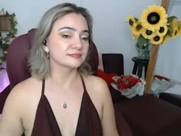 Chaturbate Watch Live Sex Cams of rebeca_milf