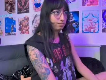 Chaturbate Free Live Porn of snowblack_