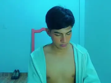 Chaturbate Nude Webcam of phuwin_bj