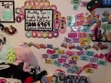 Chaturbate Live Porn of ten_tickle_pixie