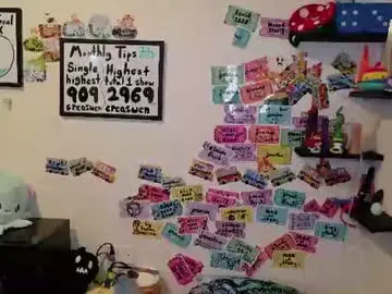 Chaturbate Live Sex of ten_tickle_pixie