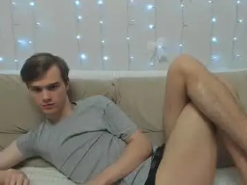Chaturbate Adult Video Chat of yueslang