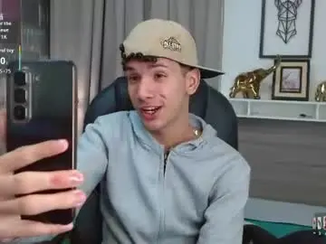 Chaturbate Live Porn of jdwhite18