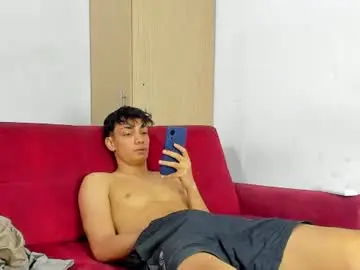Chaturbate Best live sex cam show of sexys_boys18