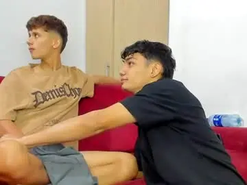 Chaturbate Live Sex Cam of sexys_boys18
