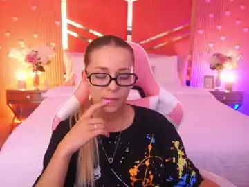 Chaturbate Adult Webcam of loveedove