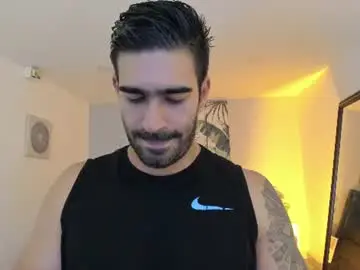 Chaturbate Sex Cam of tbastian