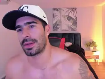 Chaturbate Live Sex Cam of tbastian