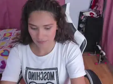 Chaturbate Best live sex cam show of caelisse_cb