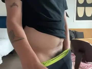 Chaturbate Free Live Porn of romop99