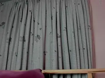 Chaturbate Live Sex Cam of venus_naughty_1