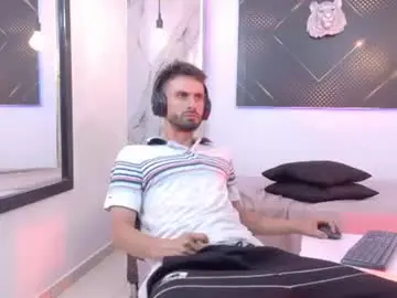 Chaturbate Live Sex Cam of kingoftemptation