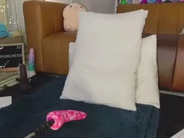 Chaturbate Watch Live Sex Cams of taylor_love_303