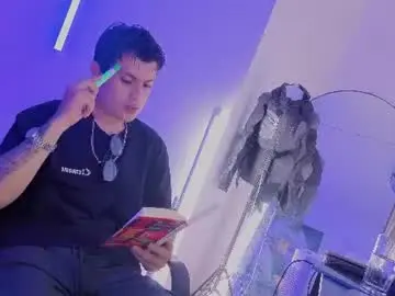 Chaturbate Nude Webcam of angel_still_