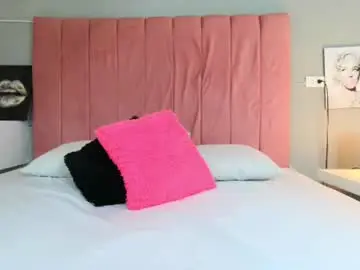 Chaturbate Watch Live Sex Cams of barbie_lorens
