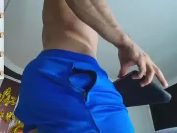 Chaturbate Live Sex Cam of dylanlenox