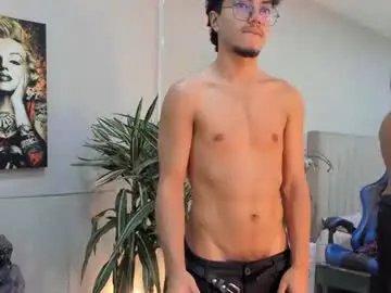 Chaturbate Watch Live Sex Cams of kai_storn