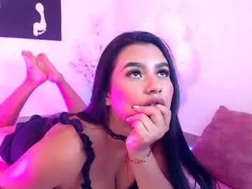 Chaturbate Live Sex Cam of samy_qeen
