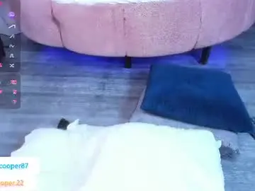 Chaturbate Watch Live Sex Cams of saracooper_22