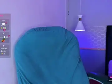 Chaturbate Live Sex Cam of tsuki_maru