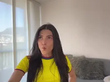Chaturbate Free Porn Cam of angelturned01