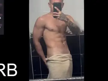 Chaturbate Live Sex Cam of derekolsen_