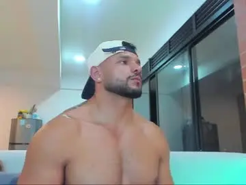 Chaturbate Live Sex Cam of jackson_wayne__