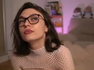 Chaturbate Live Sex Cam of mona_lisss