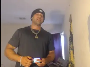 Chaturbate Watch Live Sex Cams of izak144