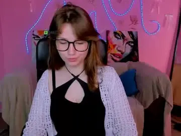 Chaturbate Watch Live Sex Cams of helli_belli