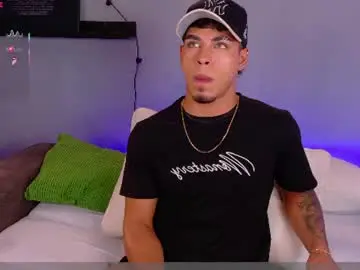 Chaturbate Nude Webcam of ken_boy_