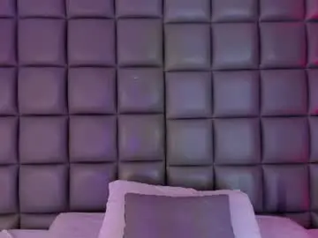 Chaturbate Adult Webcams of kira_vance