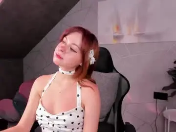 Chaturbate Live Sex Cam of monica_alvarez