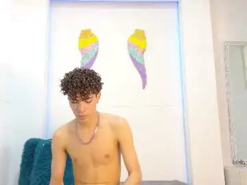 Chaturbate Best live sex cam show of monyel_blake