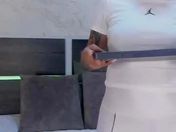 Chaturbate Free Live Porn of natalia_cruzz