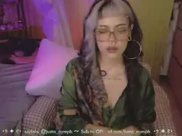 Chaturbate Adult Webcam of blushing_nymph