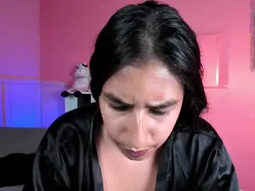 Chaturbate Live Sex Cam of desi_latin