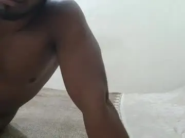 Chaturbate Best live sex cam show of hunky_ariyaan