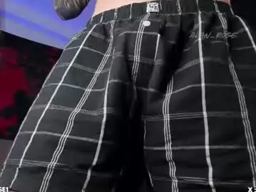 Chaturbate Nude Webcam of alan_rosee