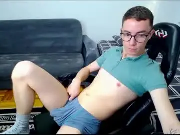 Chaturbate Adult Webcam of charlieseyer