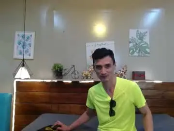 Chaturbate Free Porn Cam of felipefriendly