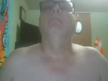 Chaturbate Live Sex Cam of gadude45